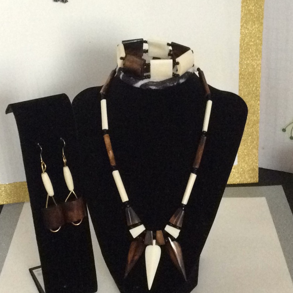 Hand crafted 3 Piece Jewelry Set